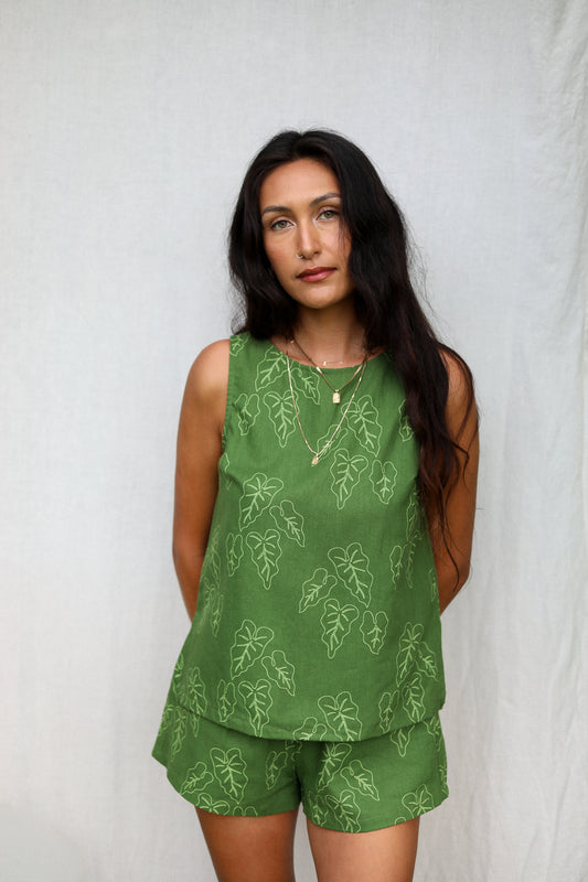 Jenny Top in Kalo - Moss