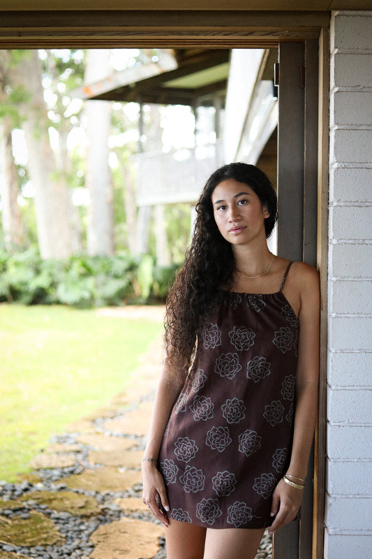 Anne Dress in Gardenia - Espresso