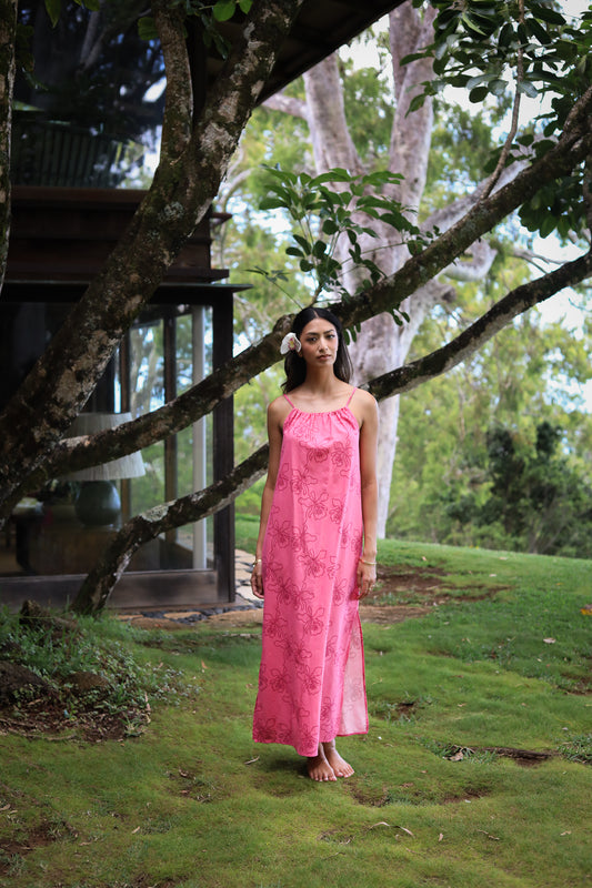 Corinne Dress in Vintage Orchid - Dragonfruit