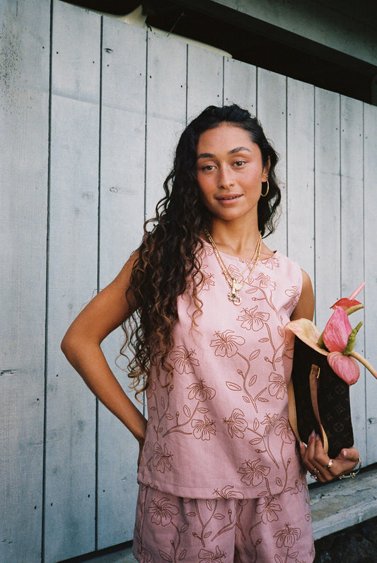 Jenny Top in Hibiscus Isle